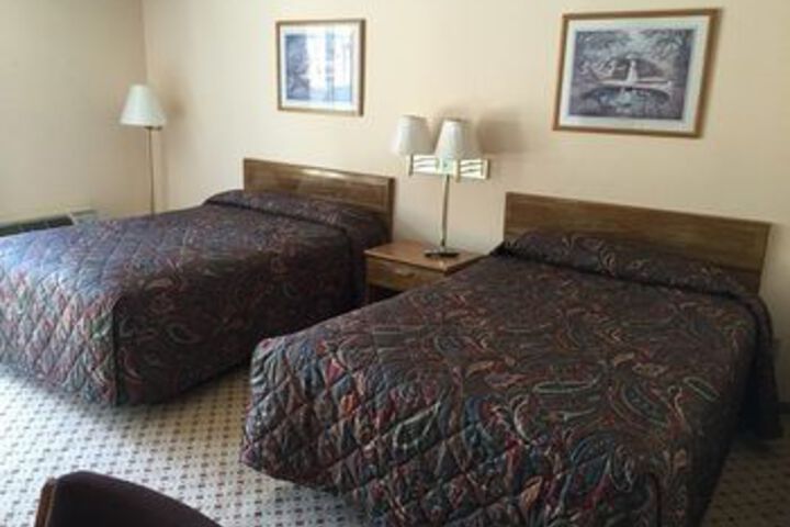 Room 5 of 15