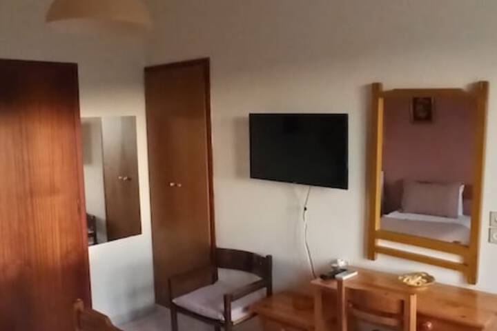 Room 7 of 61