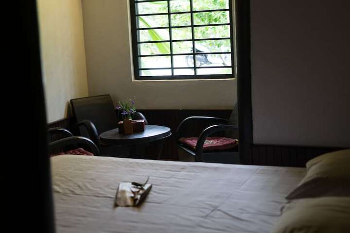 Room 14 of 60