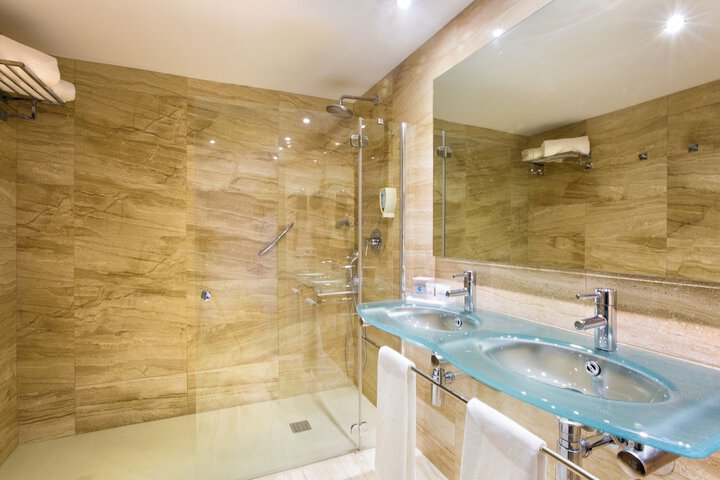 Bath Photo