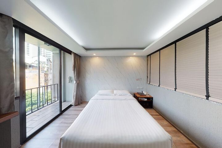 Room 14 of 44