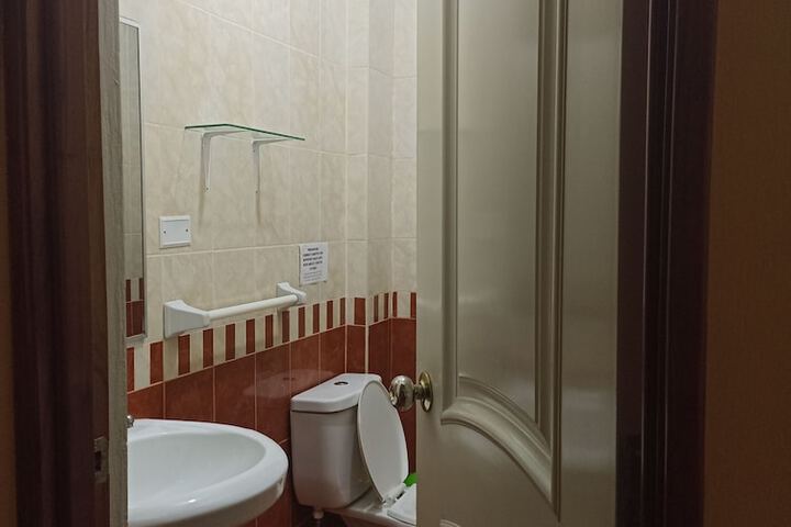 Room 20 of 22