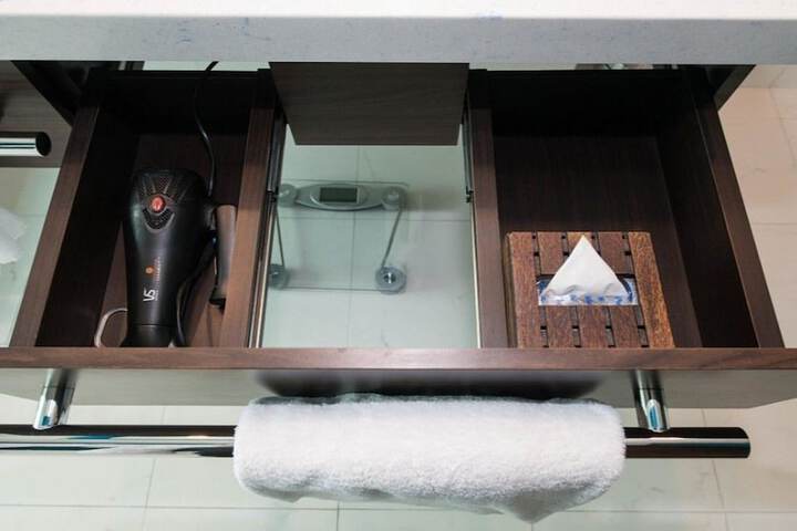 Room 29 of 68