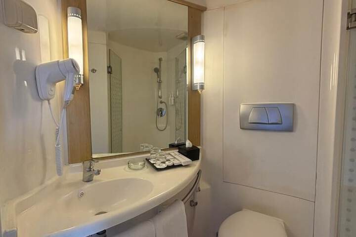 Bath Interior