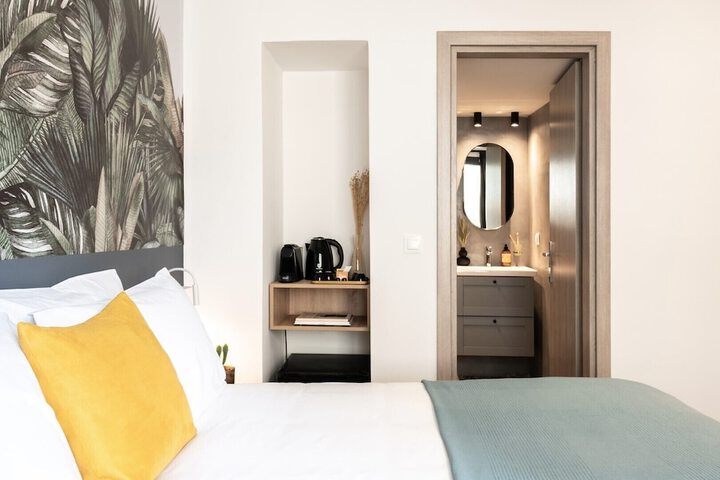 Room 21 of 82