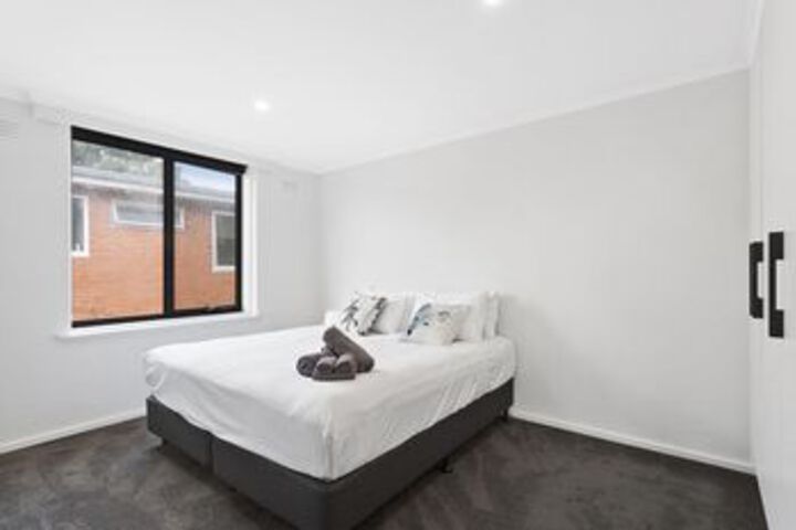 Room 4 of 26