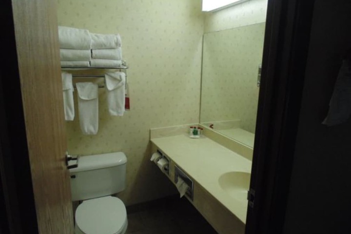Room 16 of 20