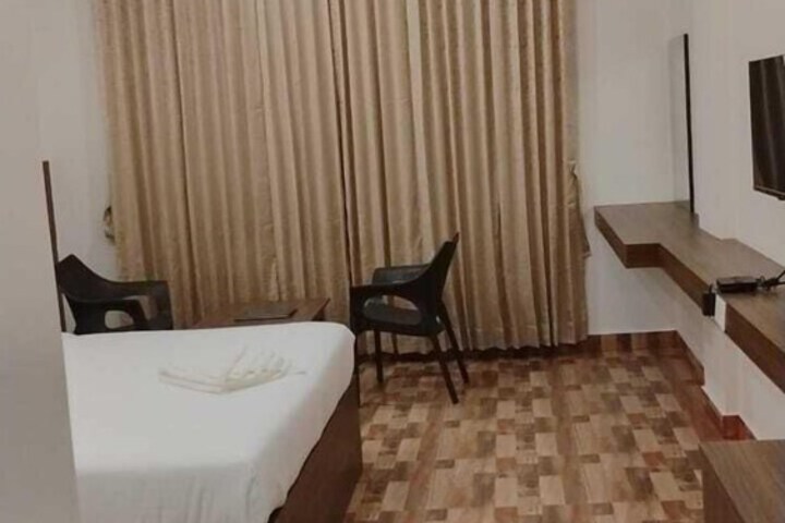 Room 14 of 21