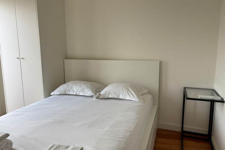 Room 70 of 287