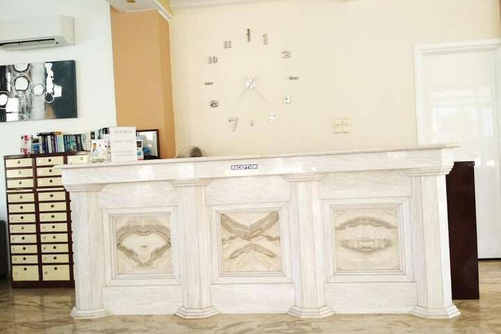 Hotel Lobby