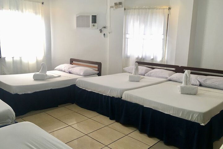 Room 5 of 68