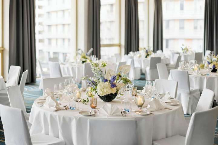 Ballroom/Hall 87 of 104