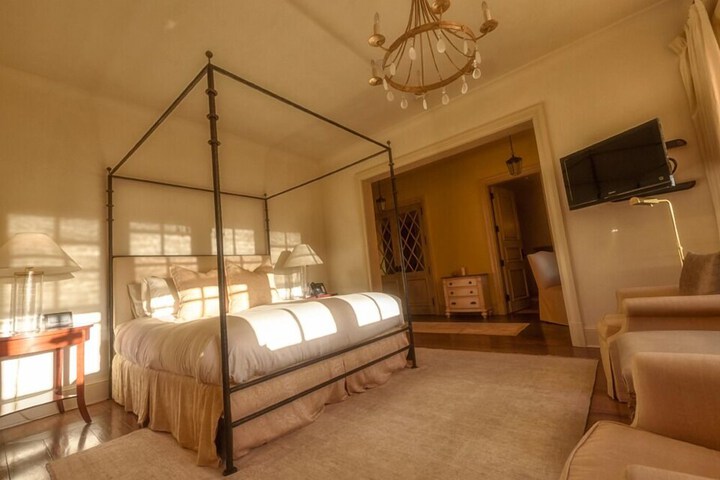 Room 5 of 58