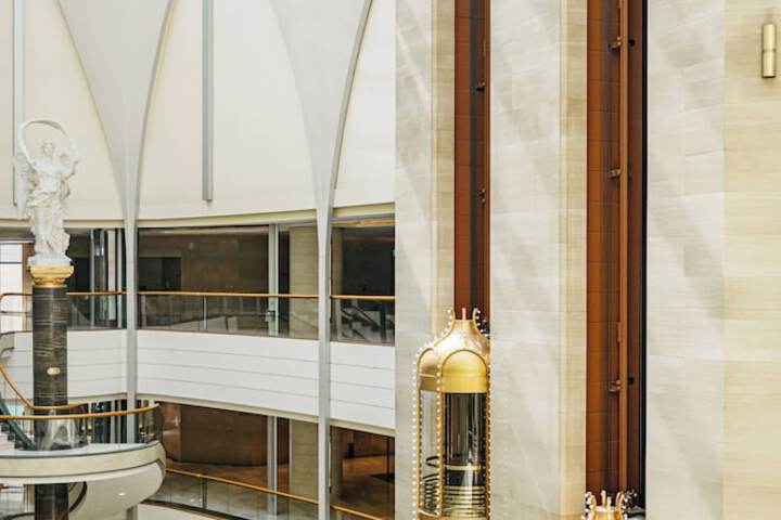 Hotel Lobby
