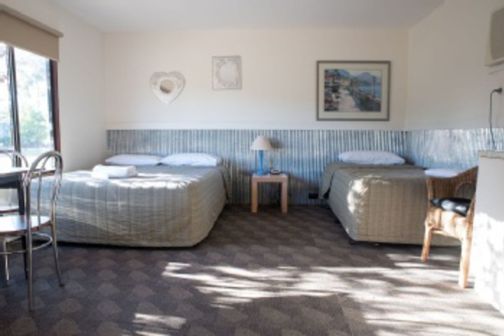 Room 130 of 228