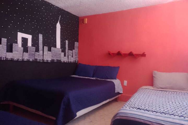 Room 10 of 14