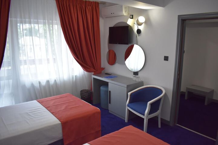Room 21 of 55