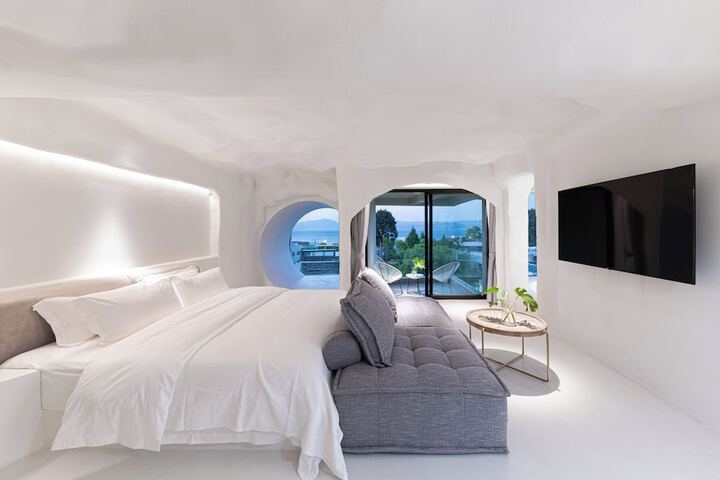 Room 42 of 288