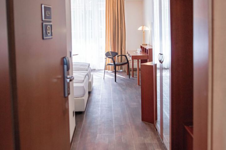 Room 54 of 123