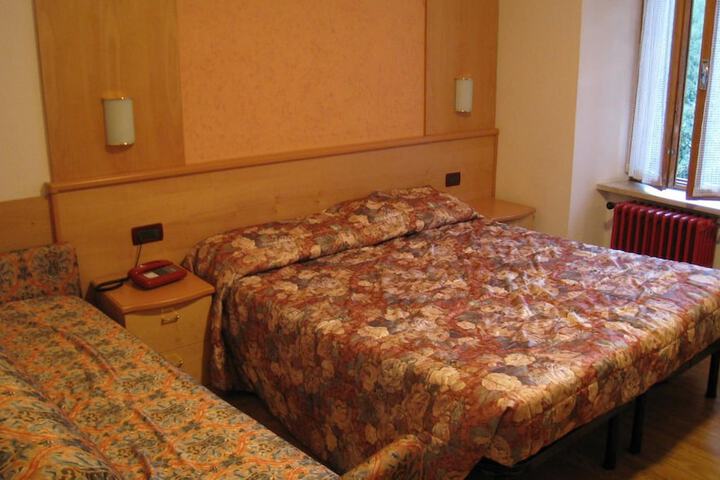 Room 18 of 54