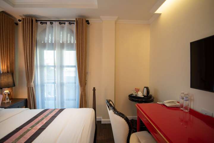 Room 15 of 89