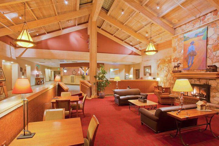 Hotel Interior 98 of 145