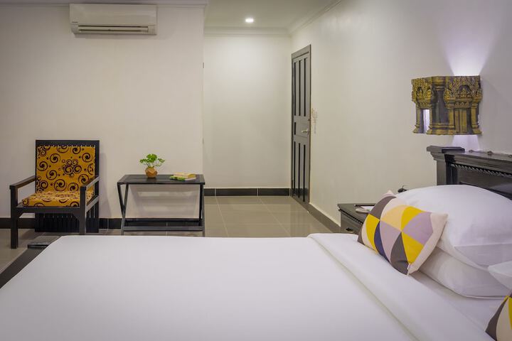 Room 16 of 72