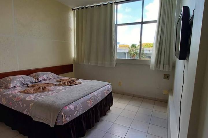 Room 7 of 33