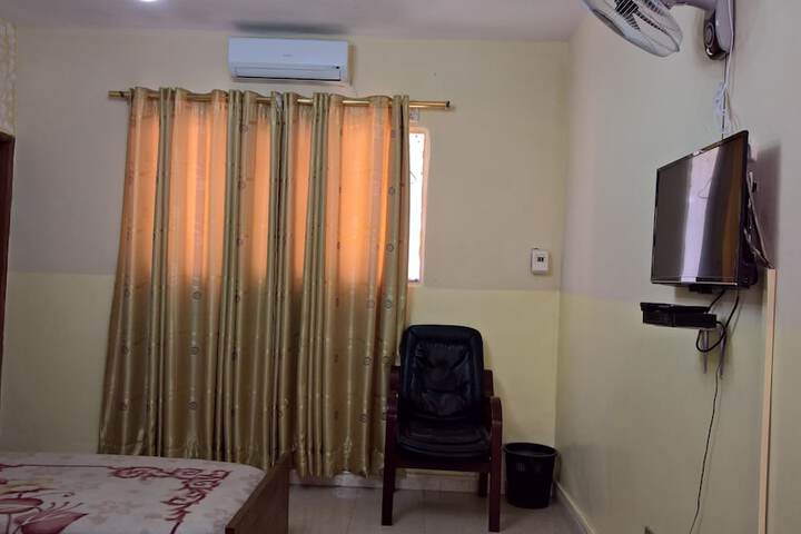 Room 26 of 67