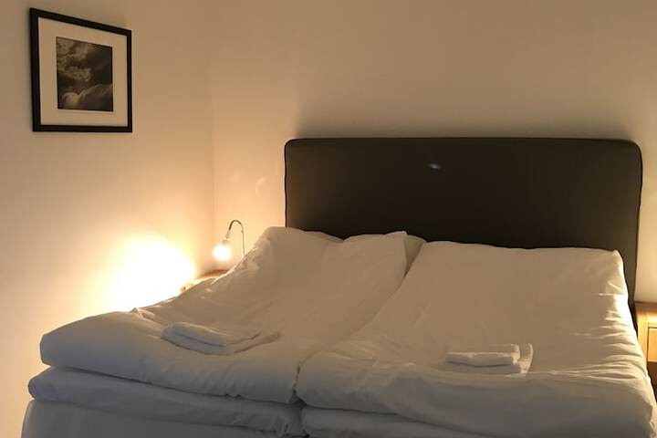 Room 10 of 62