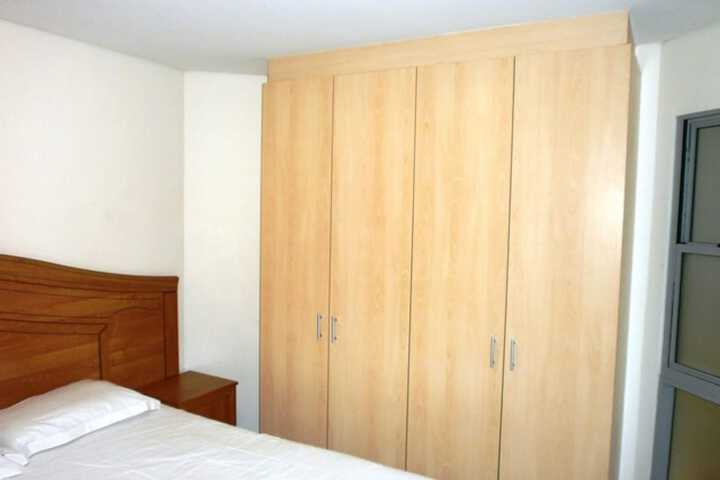 Room 3 of 34