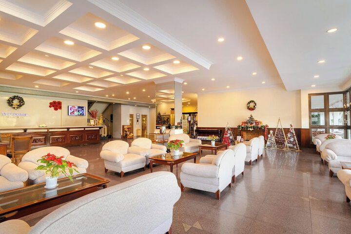 Lobby Photos