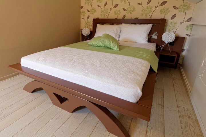 Room 4 of 71