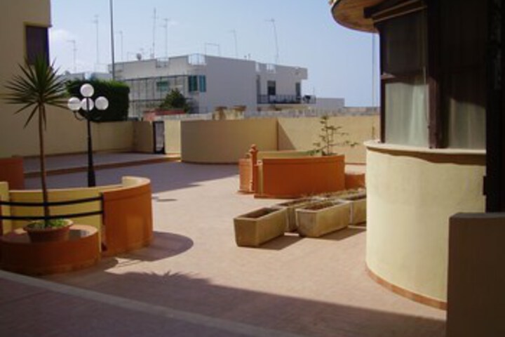 Hotel 11 of 52
