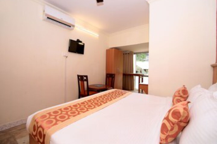 Room 14 of 17