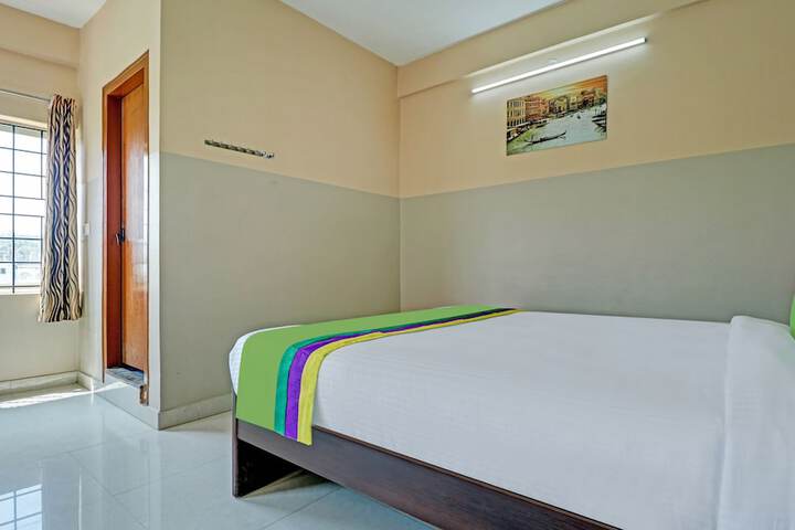 Room 8 of 44