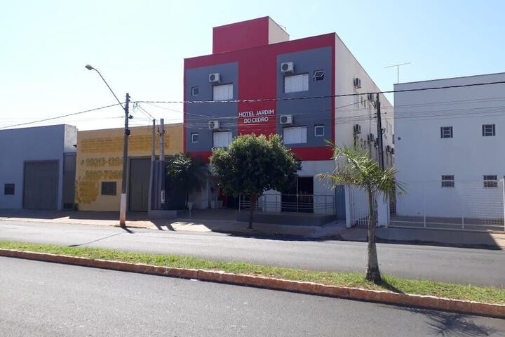 Exterior of Hotel Jardim Do Cedro