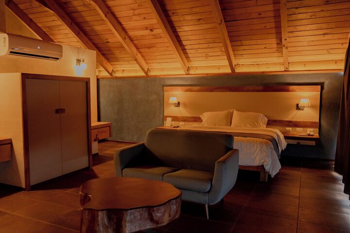 Room 16 of 41