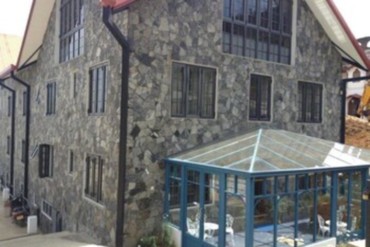 Hotel 6 of 21