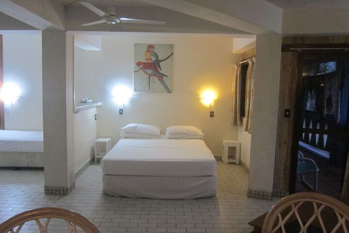 Room 8 of 63