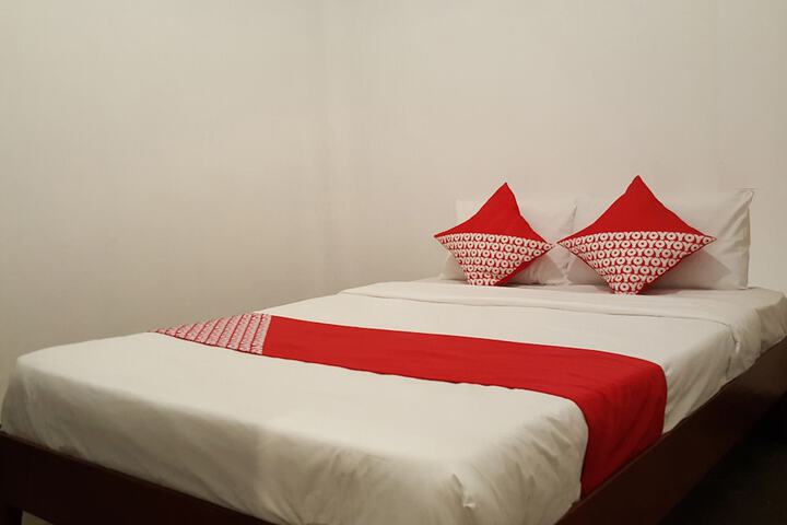 Room 16 of 50