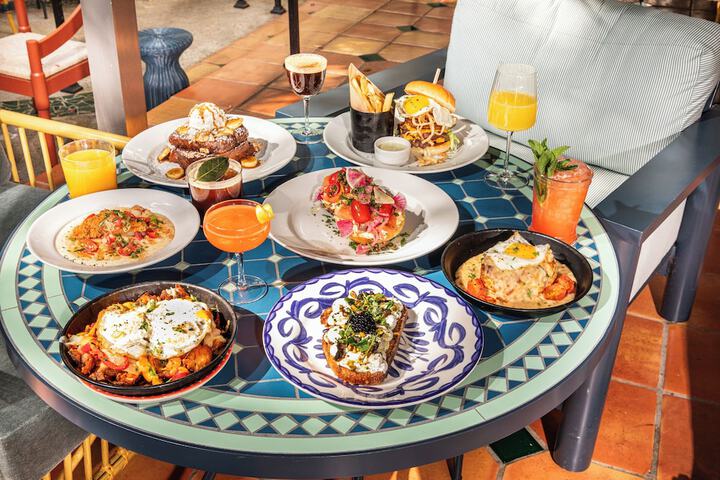 Breakfast meal