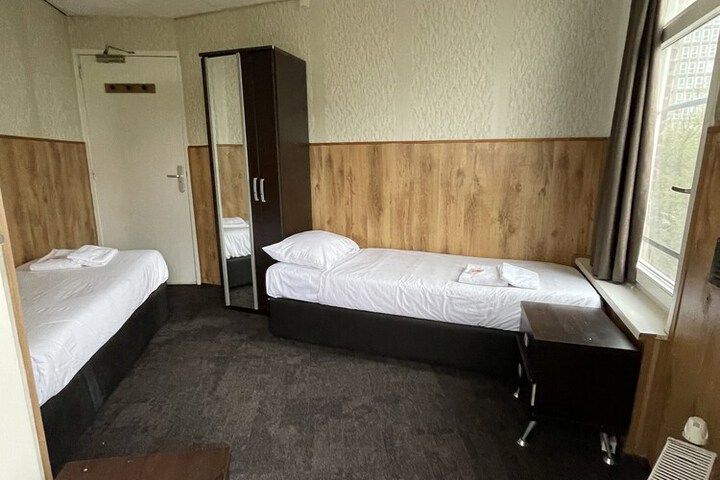 Room 18 of 56