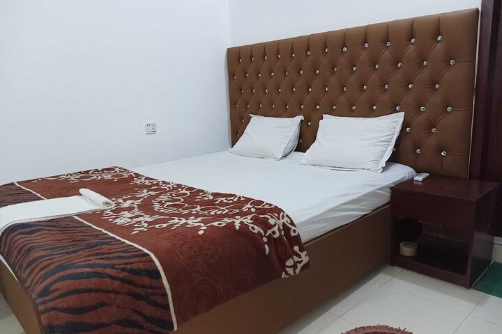 Room 7 of 23