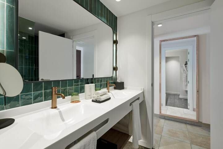 Bath Interior