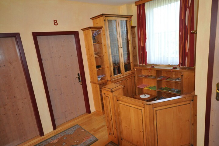 Hotel Interior 70 of 89