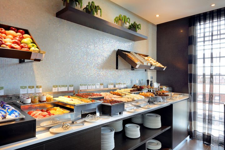Breakfast/Coffee Service 15 of 28