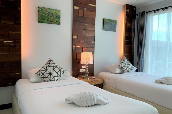 Room 21 of 48