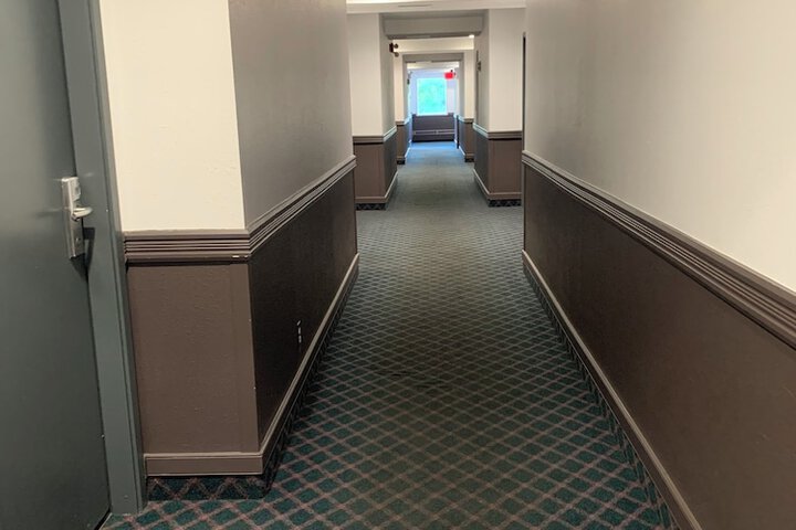 Ballroom/Hall 47 of 50