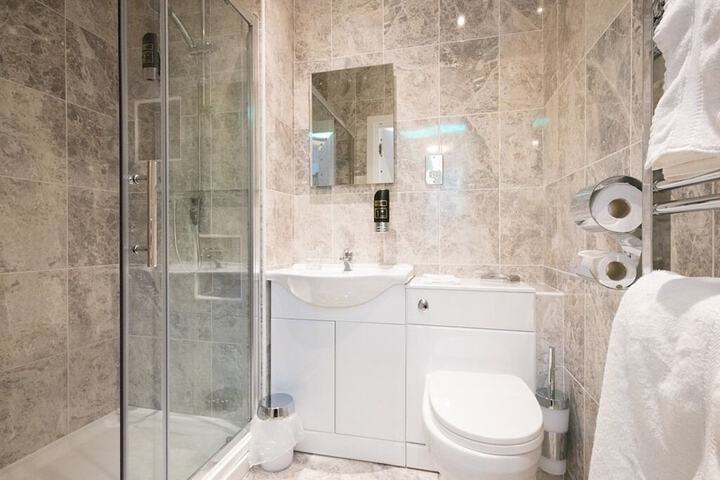 Bath Photo
